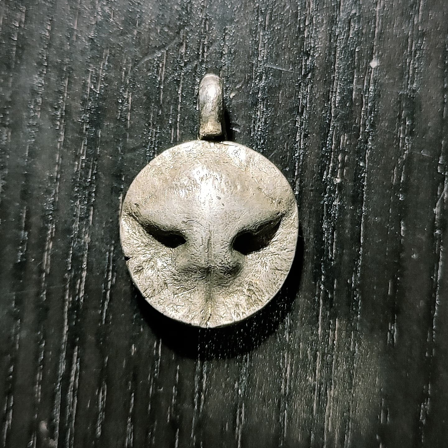 Nasenabdruck Silberanhänger von Katze mit handgemachter Öse Kreisform